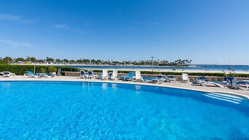 Anglada 49 Apartment Swimming pool