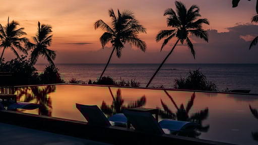 ÀNI Sri Lanka Schwimmbad