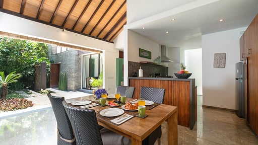 Anjali Villas Zona de comedor 3