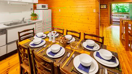 Aoki Chalet Dining area