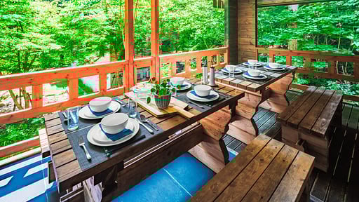 Aoki Chalet Dining area