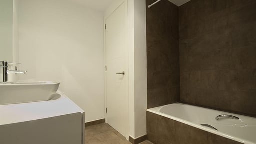 Apartment Ebony Bedroom 1