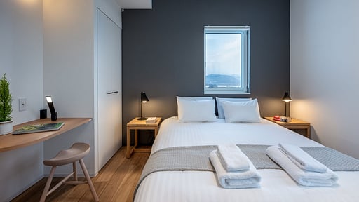 Apartment Kaku Place 2 BR Garden Bedroom 1