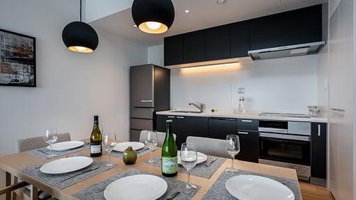 Apartment Kaku Place 3 BR Kitchen