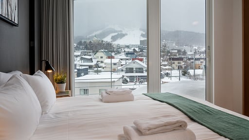 Apartment Kaku Place 3 BR Bedroom 2