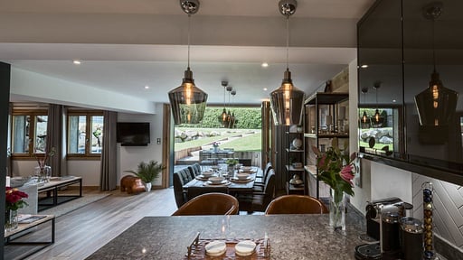 Apartment Le Bungo Dining area