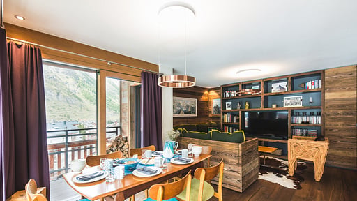 Apartment Lys Dining area