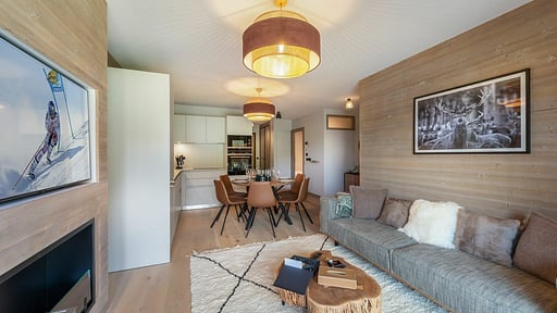 Apartment Stallion A02 Salon
