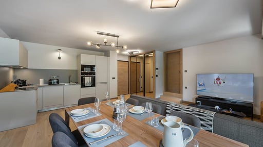 Apartment Stallion B12 Dining area