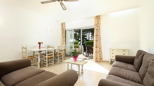 Apartment Tony 1B Living room