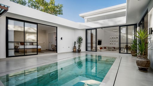 Apricot House Swimming pool