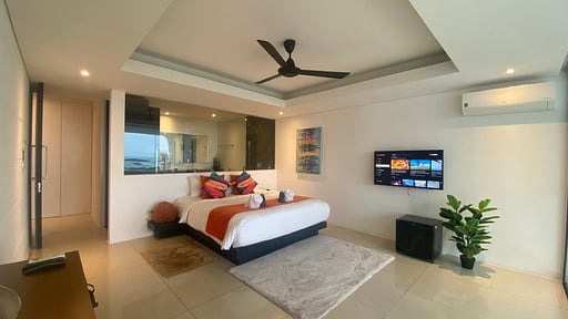 Aqua 208 Villa Bedroom 3