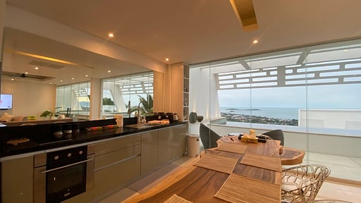 Aqua 208 Villa Kitchen