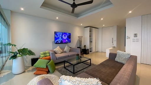 Aqua 208 Villa Living room