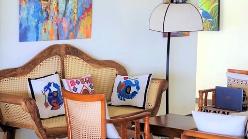 Arhimser Villa Salon