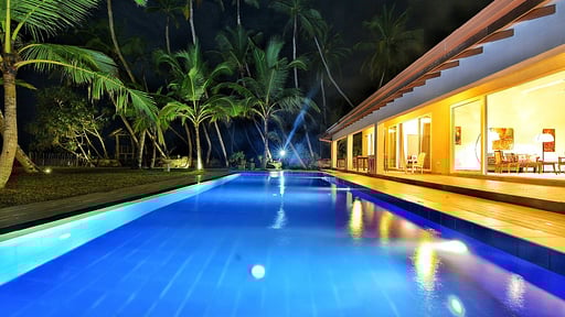 Arhimser Villa Piscine