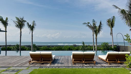 Arnalaya Beach House Swimming pool