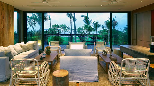 Arnalaya Beach House Living room