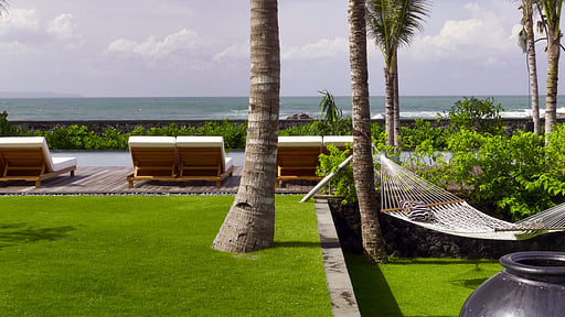 Arnalaya Beach House Garden