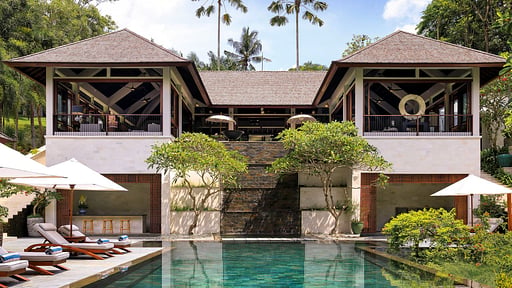 Arsana Estate Swimming pool