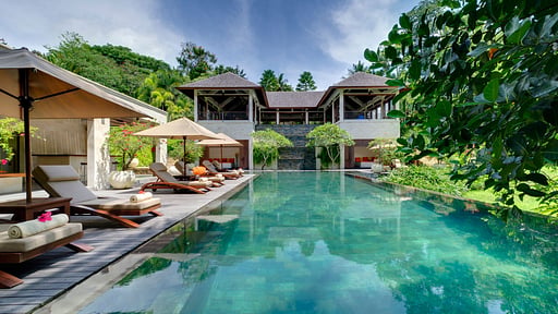 Arsana Estate Swimming pool