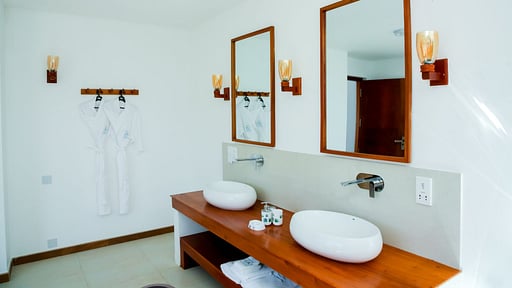 Aryan Beach Villa Bedroom 3