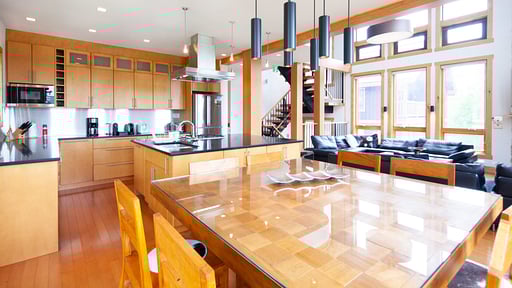 Asahi Lodge Dining area