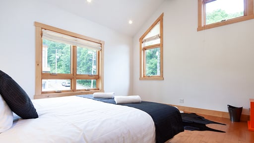 Asahi Lodge Bedroom 5