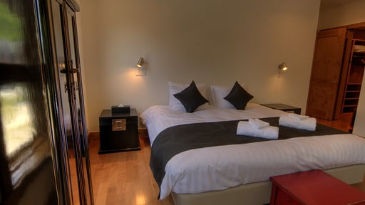 Asahi Lodge Bedroom 2