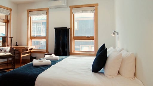 Asahi Lodge Bedroom 2