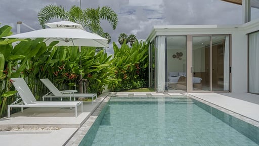 Asherah Villa Swimming pool