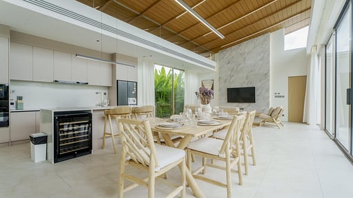 Asherah Villa Dining area