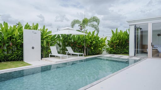 Asherah Villa Swimming pool