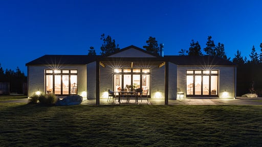 Ashley Mackenzie Villa Andere 