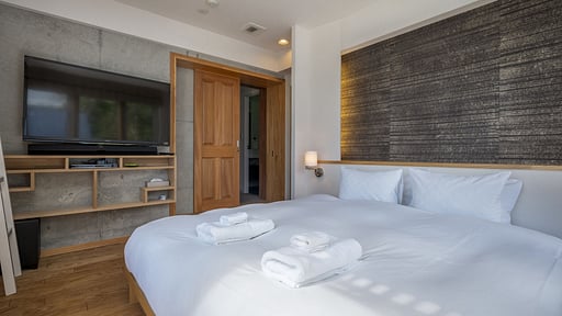 Asobidokoro Bedroom 3