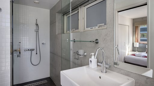 Asobidokoro Bedroom 4