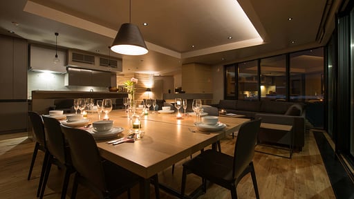 Aspect Niseko Five Bedroom Platinum Suite Dining area