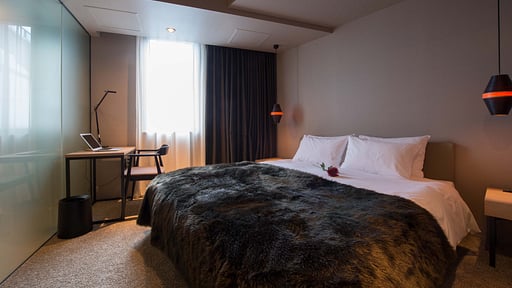 Aspect Niseko Platinum Suite 101/201 Bedroom 2