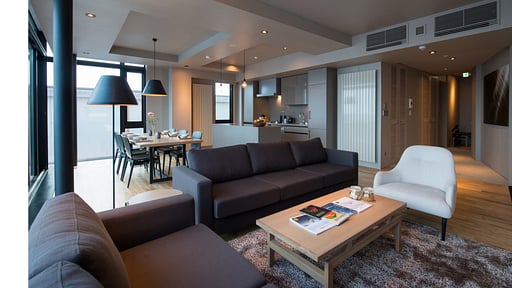 Aspect Premium Suite 103/203 Living room