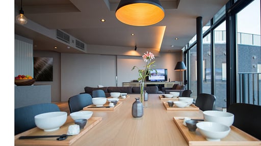 Aspect Premium Suite 103/203 Dining area