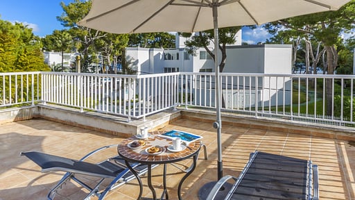 Assimetric Apartment Terrasse