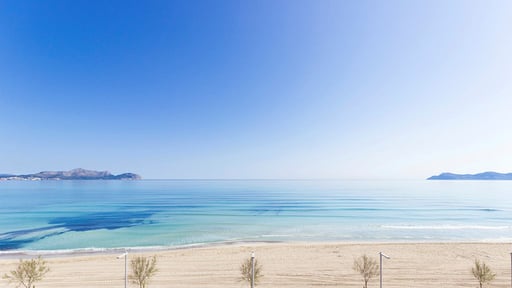 Assimetric Apartment Plage