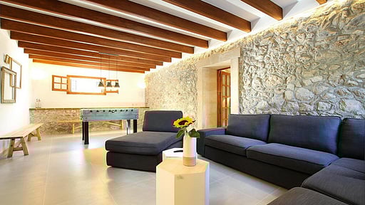 Atrium House Мультимедийная комната