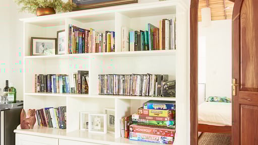 August Beach House Living room