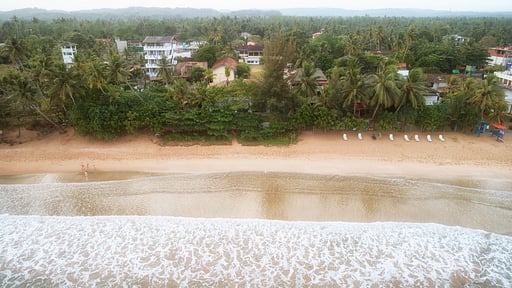August Beach House Surroundings
