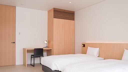 Aura Chalet Bedroom 1