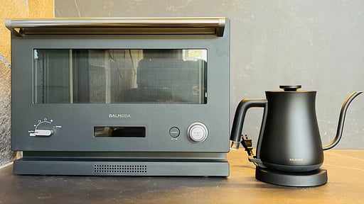 Aurora Chalet Kitchen