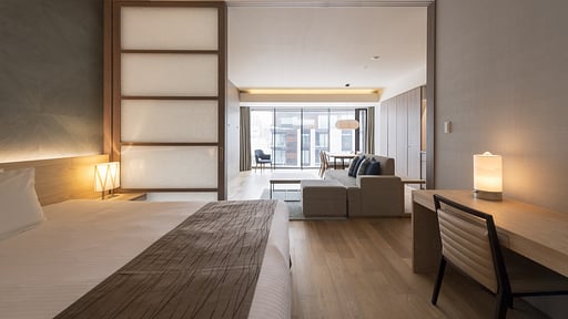 Aya Niseko 1.5 Bedroom Village View Bedroom 1