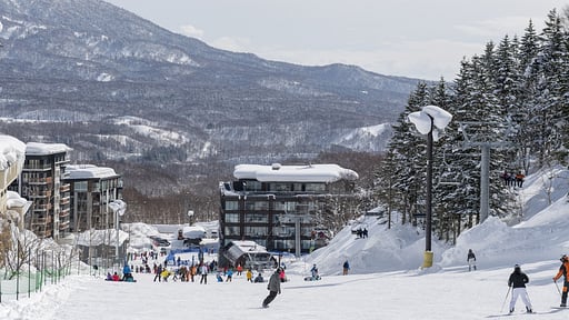Aya Niseko 1.5 Bedroom Village View Others