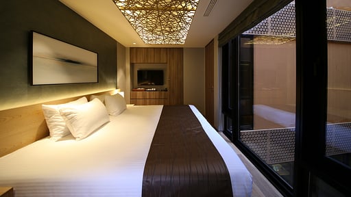 Aya Niseko Atelier Bedroom 1